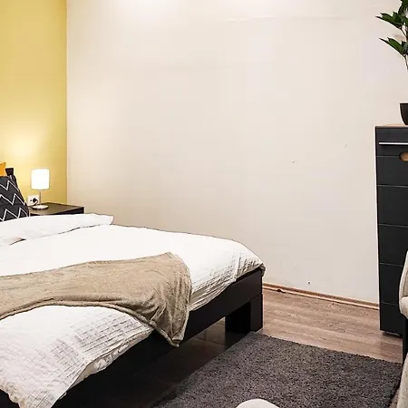 Filinhome Dunavska 5 *